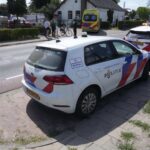 Fietsster naar ziekenhuis na botsing met auto in Budel