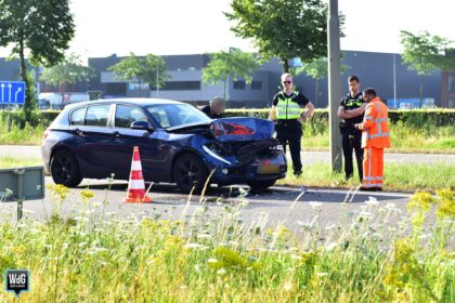 Verkeershinder na kop-staartbotsing op N275 bij Nederweert
