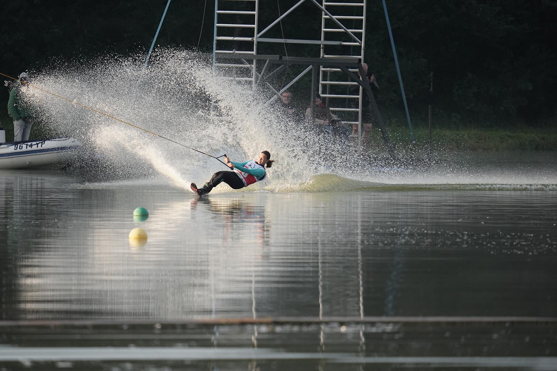 ENTC organiseert Waterski kampioenschappen bij Waterskibaan De IJzeren Man. Foto via ENTC.