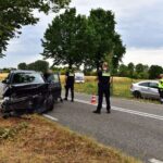 Twee auto's botsen op de Leveroyseweg in Heythuysen
