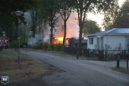 Stacaravan volledig verwoest door brand bij Slot Cranendonck in Soerendonk