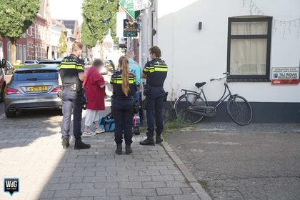 Twee vrouwen ten val op Maaspoort