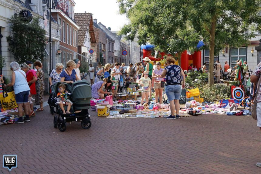Kinderbraderie Weert. Archieffoto
