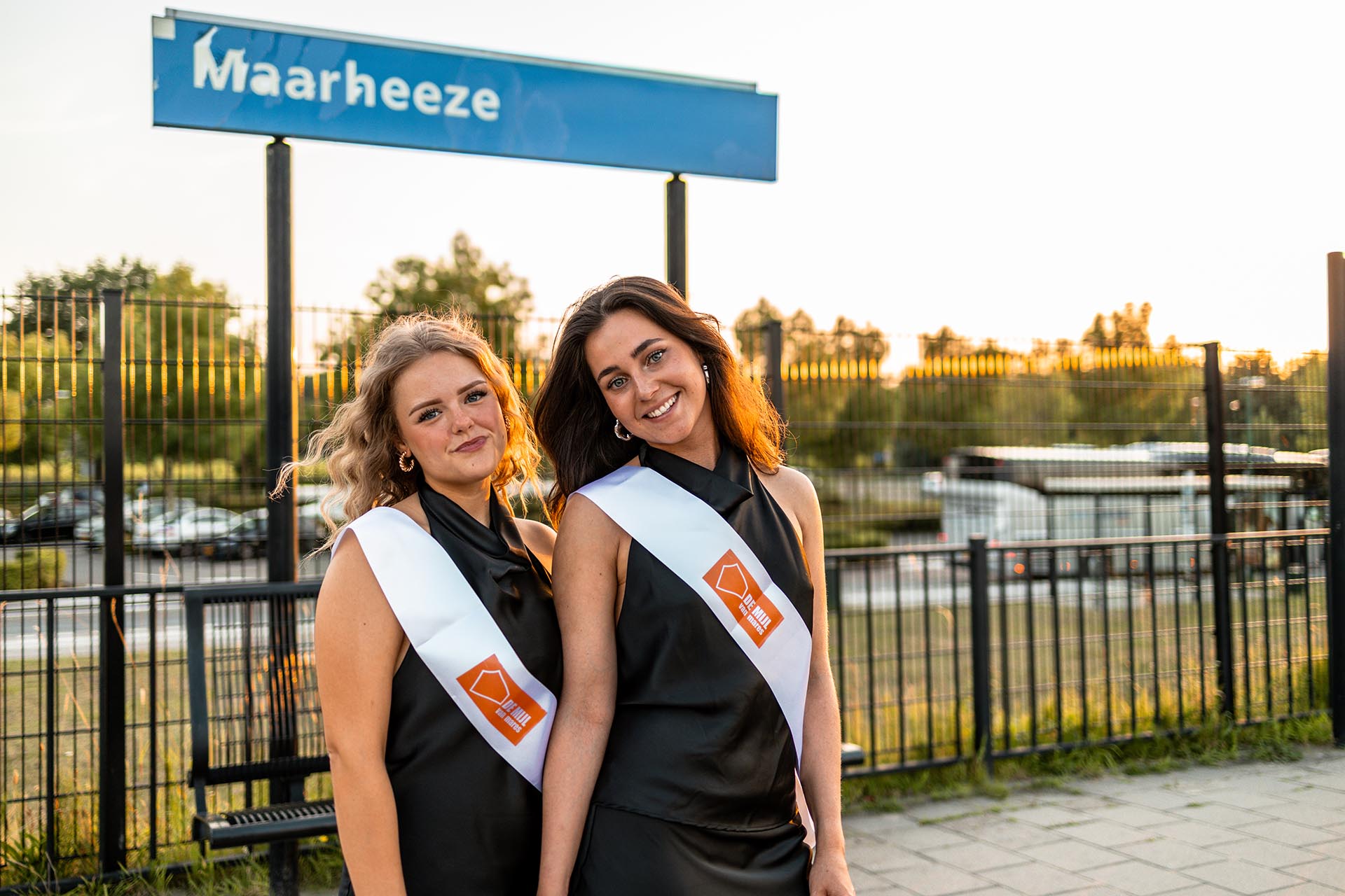 Rondemissen van de Mijl van Mares Anouk en Sylke. Foto van ByLis Fotografie