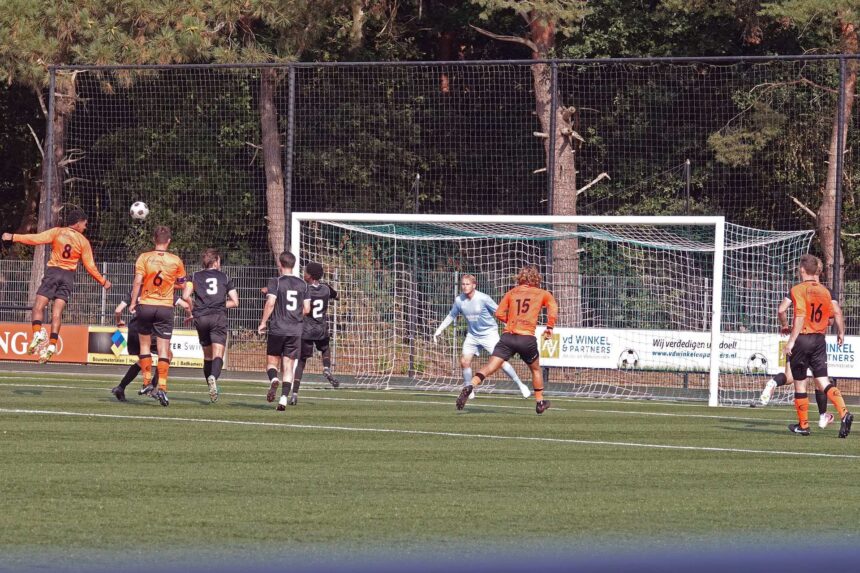 SV Laar houdt RKSV Nuenen op 0-0