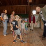 Basisschoolleerlingen van Stramproy krijgen belevingstour door Huize Geule