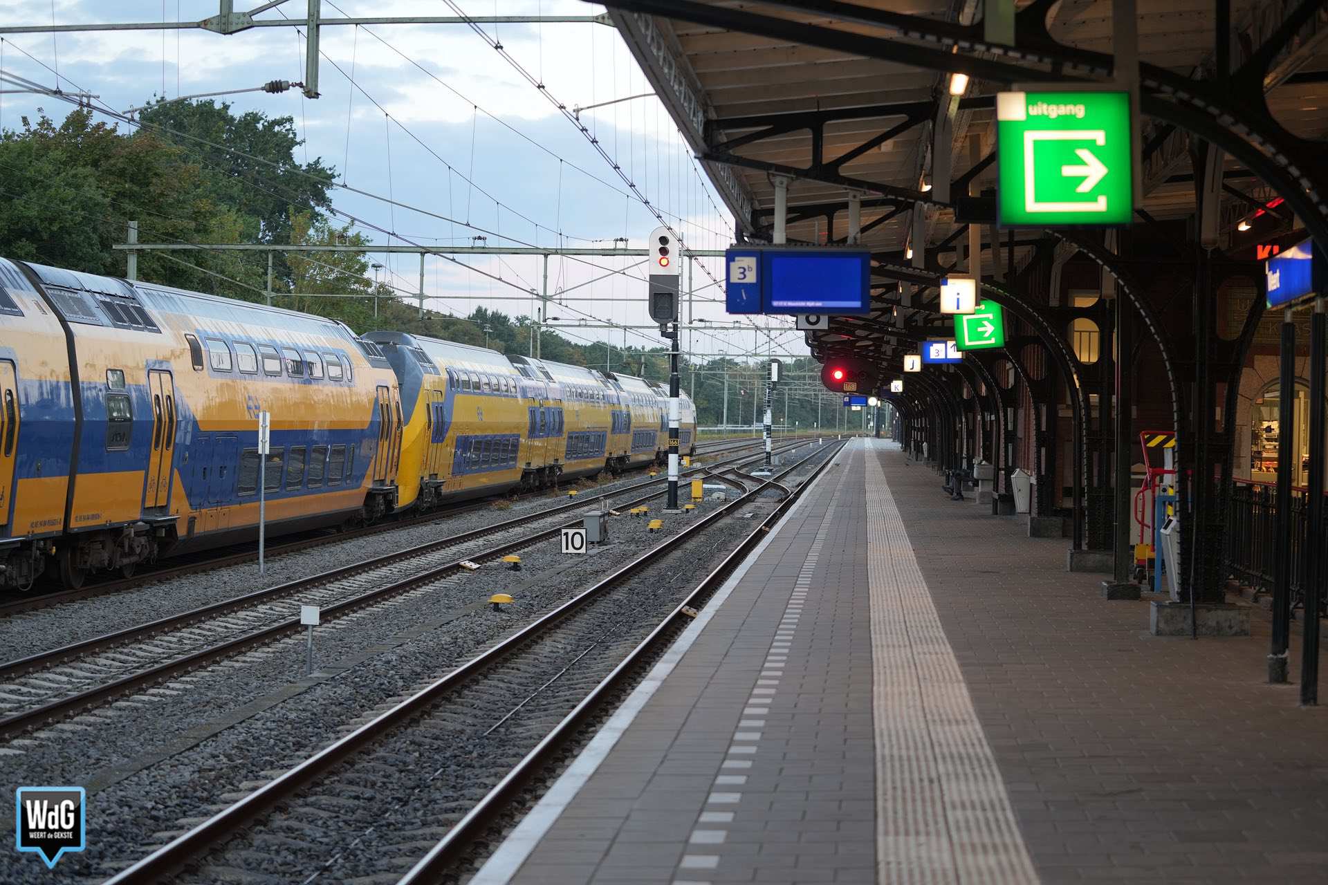 Muisstil op NS-station Weert tijdens 24-uursstaking