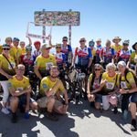 Toons Toppers bereiken samen de top van de Mont Ventoux